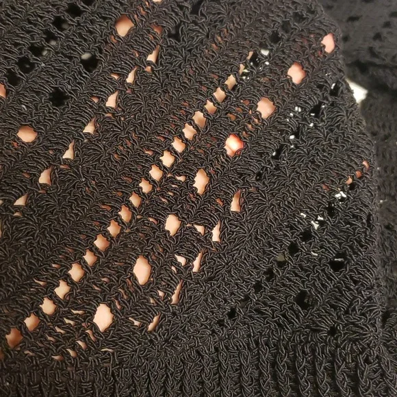 Theory Sweater - Picture 9 of 9